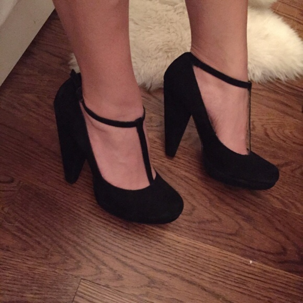 Kimchi blue heels